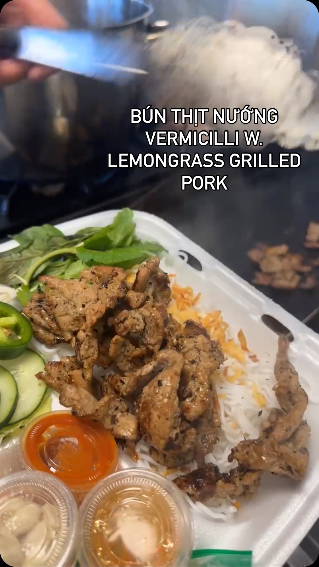 Vermicelli noodle bowl with lemongrass grilled pork (bún thịt nướng)